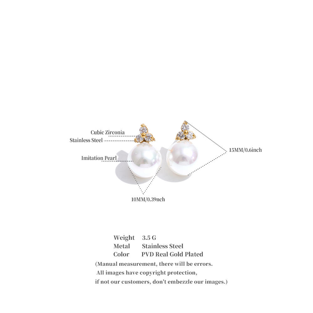 Luna Pearl Stud Earrings