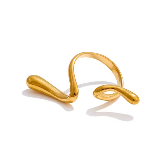 The Molten Flow Sculptural Ring