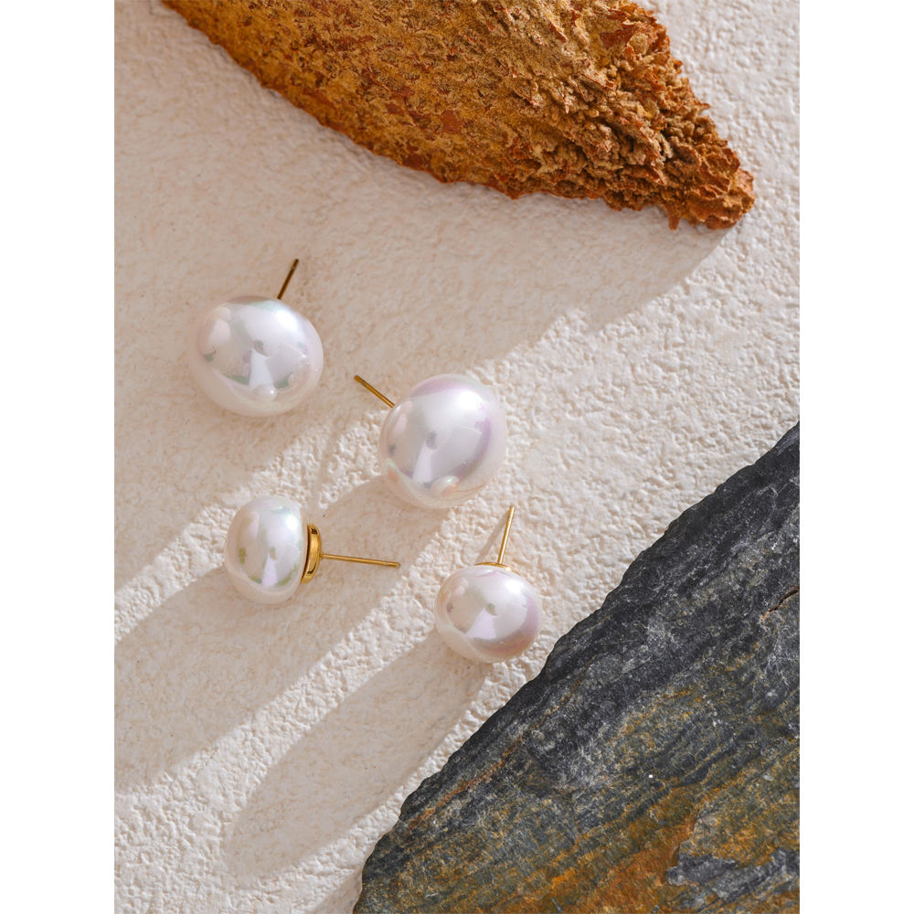 Lustre Pearl Earrings