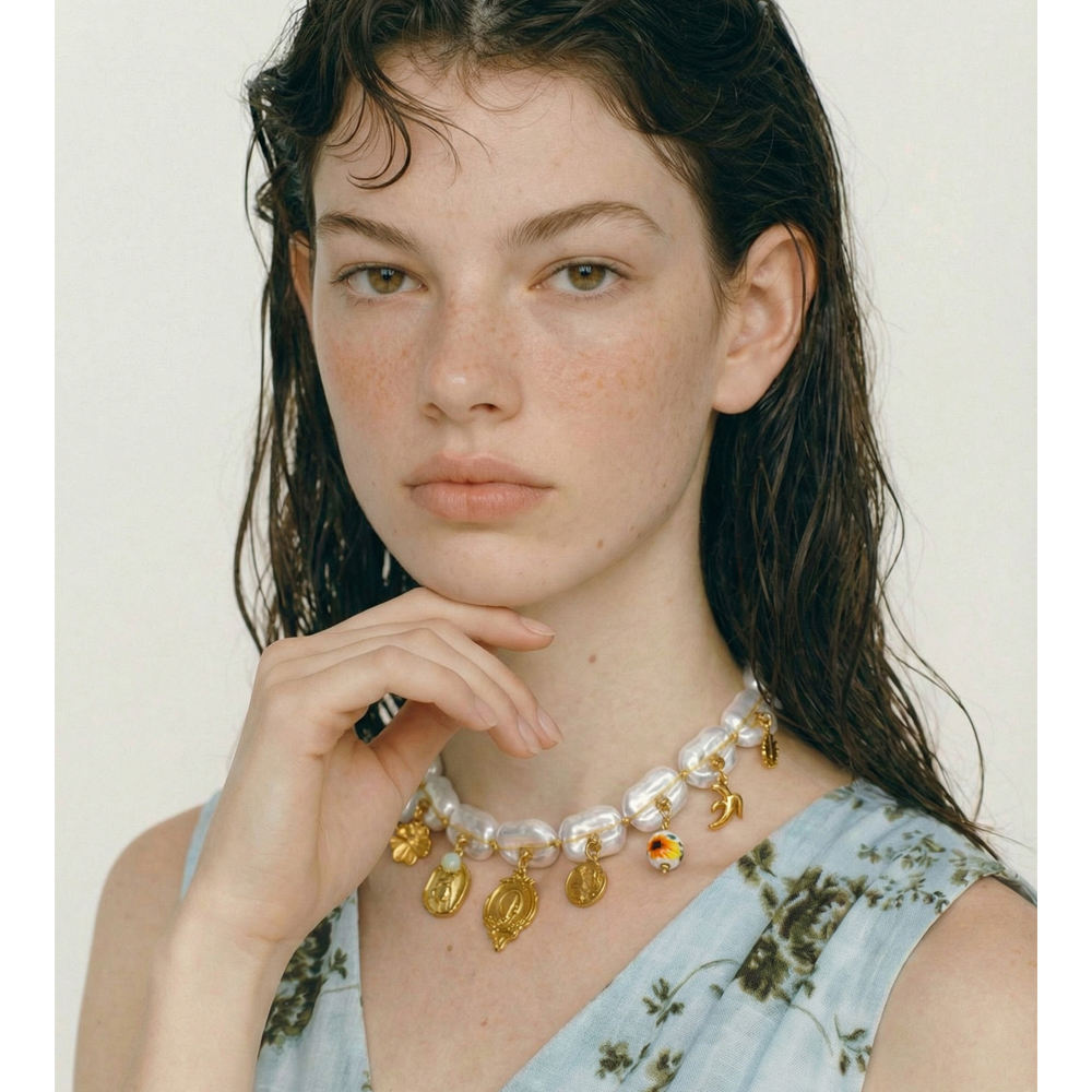 Pearl Charm Necklace – Gold