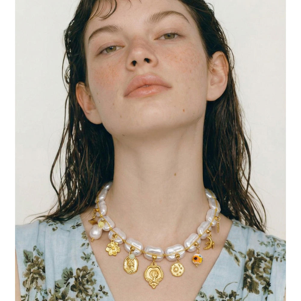 Pearl Charm Necklace – Gold