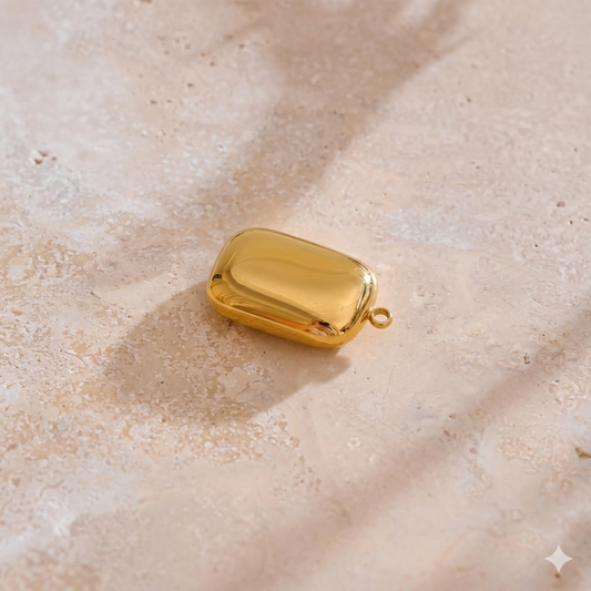 The Aurelian Pillow Charm