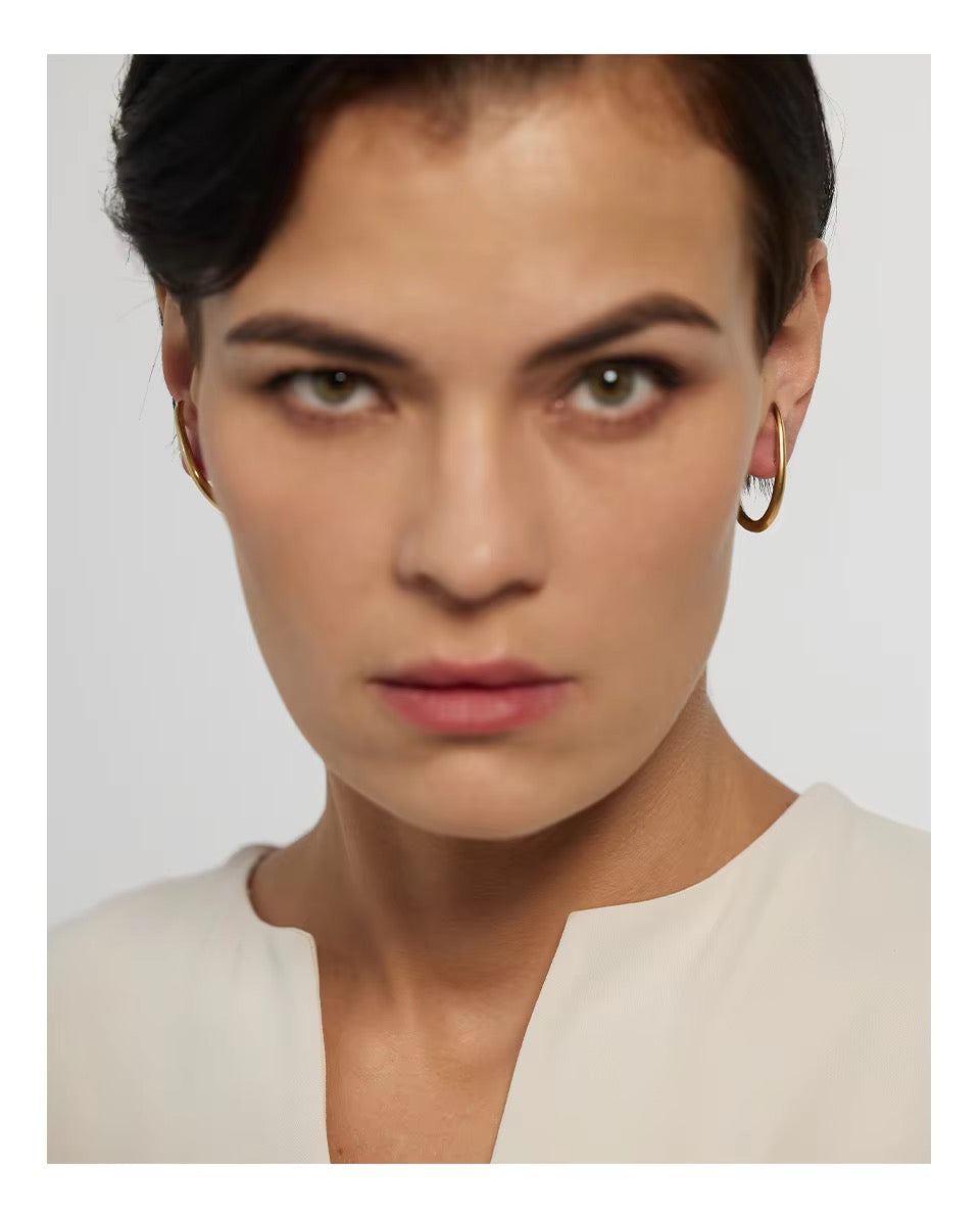Minimalist Arc Contour Gold Earrings