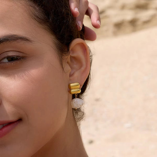 Chic Baroque Pearl Drop Earrings