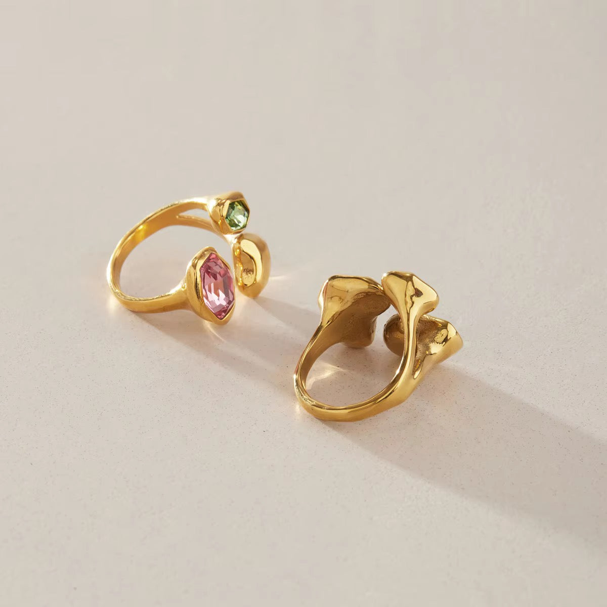 Multi-Stone Molten Geometric Ring