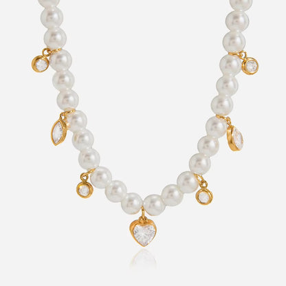Crystal Heart Dainty Pearl Necklace