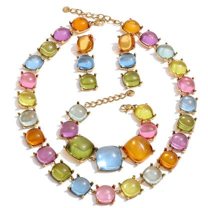 Emerald Glow Statement Necklace