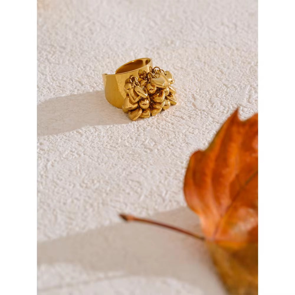 Amora Charm Ring