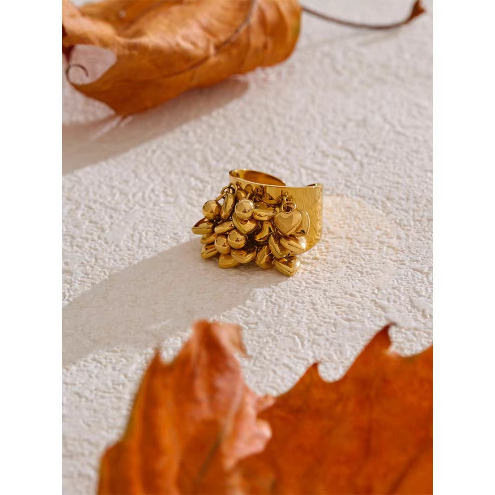 Amora Charm Ring