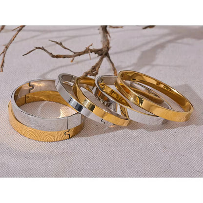 Aurea Classic Bangle
