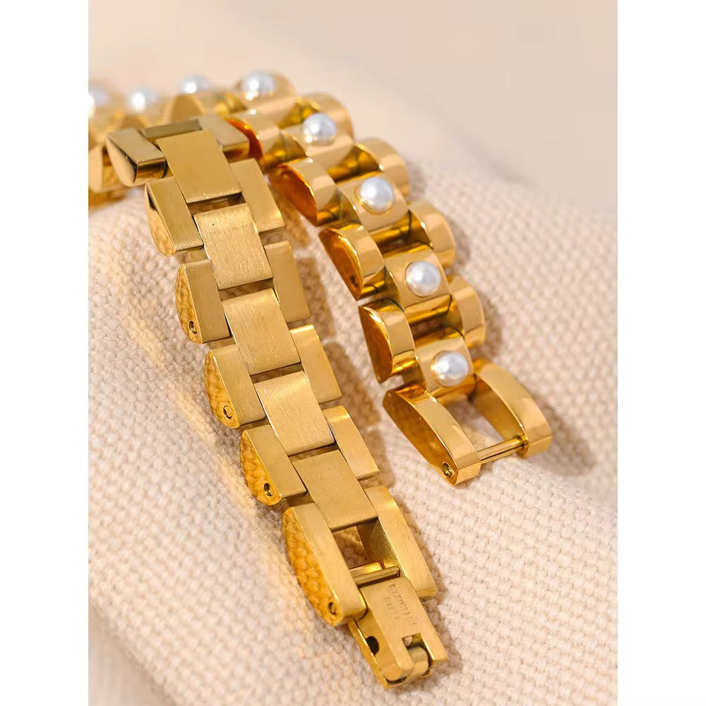 Pearl Edge Link Bracelet
