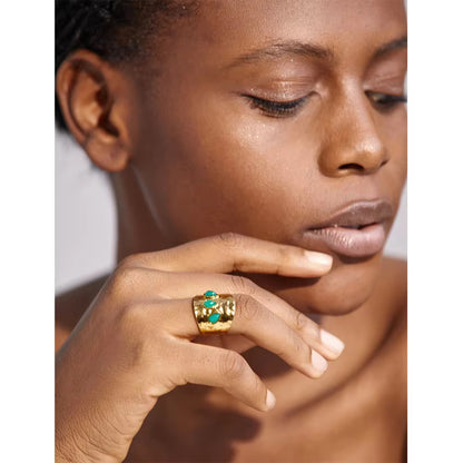Verde Aura Cuff Ring