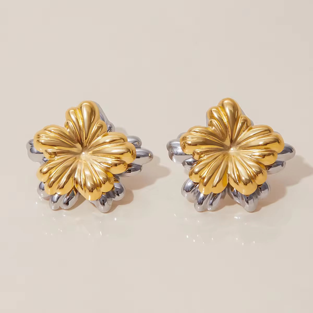 Virelle Flower Studs