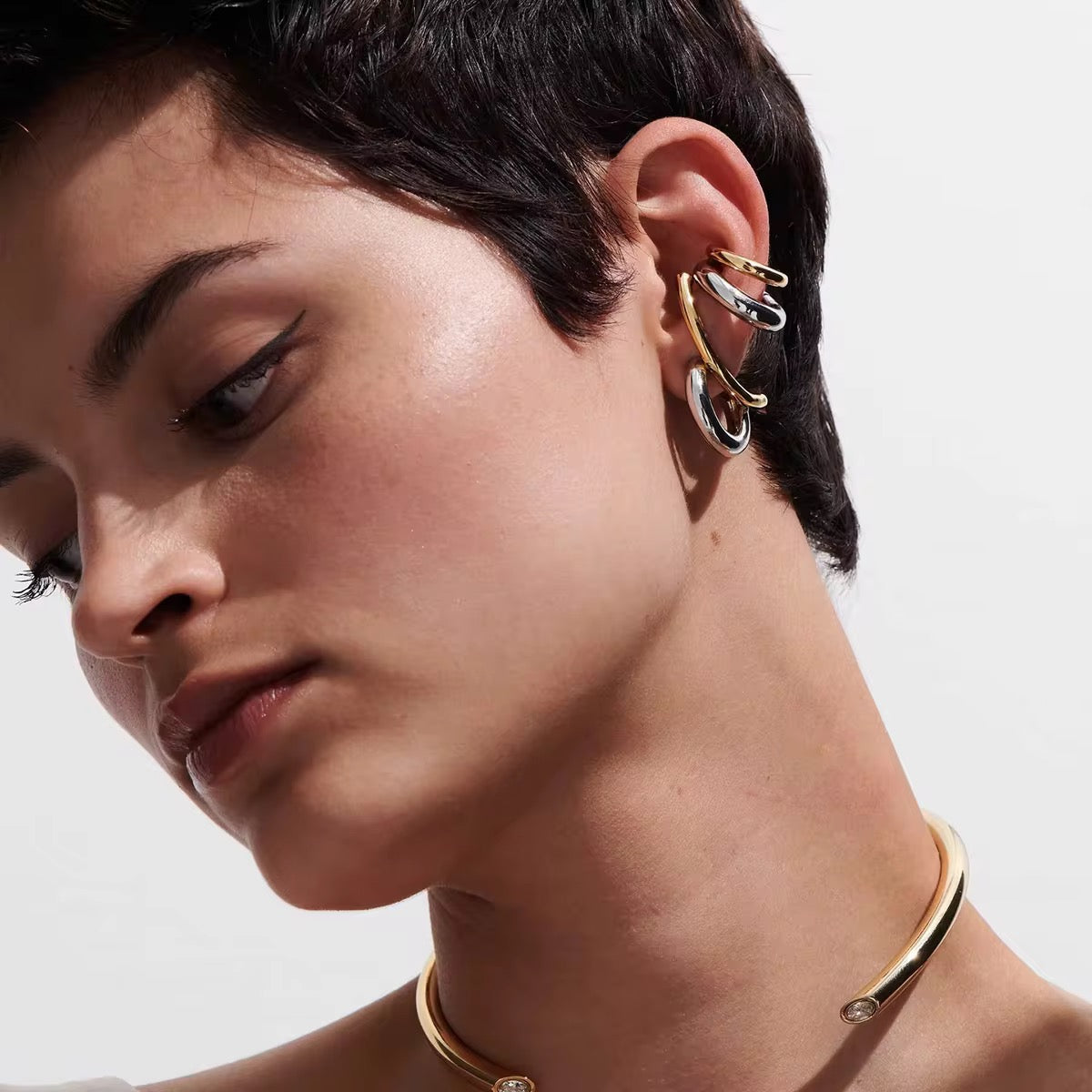 Vesper Curve Earrings