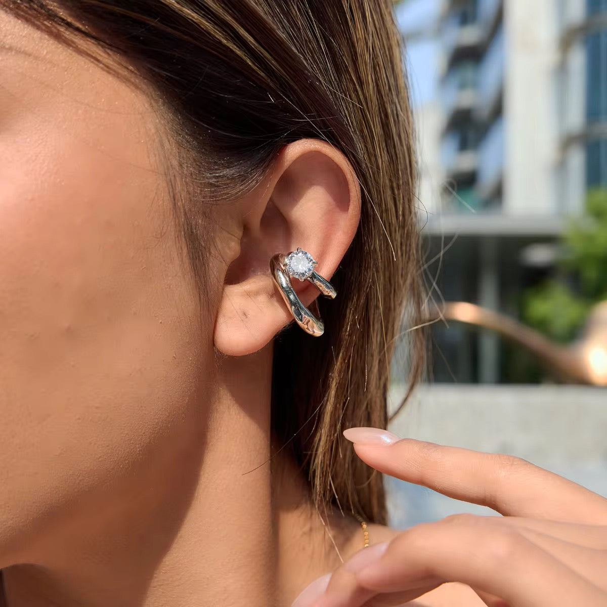 Lyra Luxe Ear Cuff