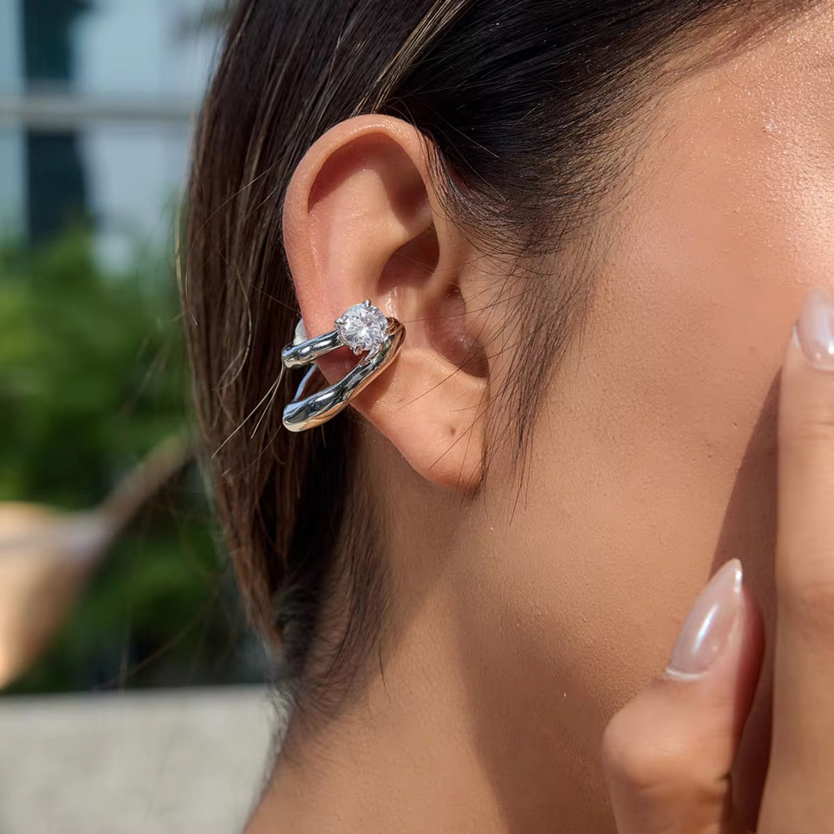 Lyra Luxe Ear Cuff