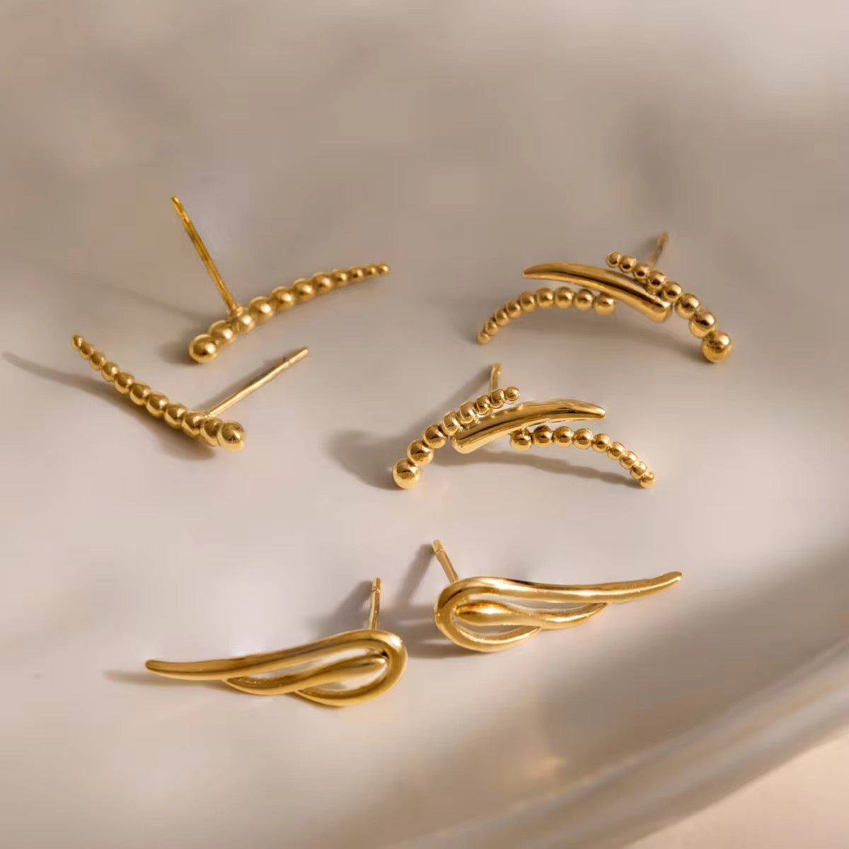 Sculpted Loop Gold Earrings