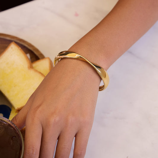Minimal Twist Cuff Bracelet