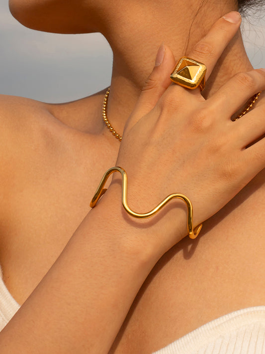 Aegean Wavy Statement Bangle