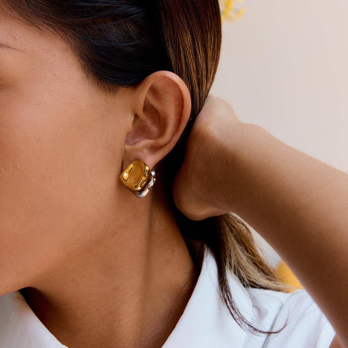 Solstice Oval Crystal Hoops