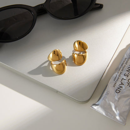 The Sculpted Pebble Huggies