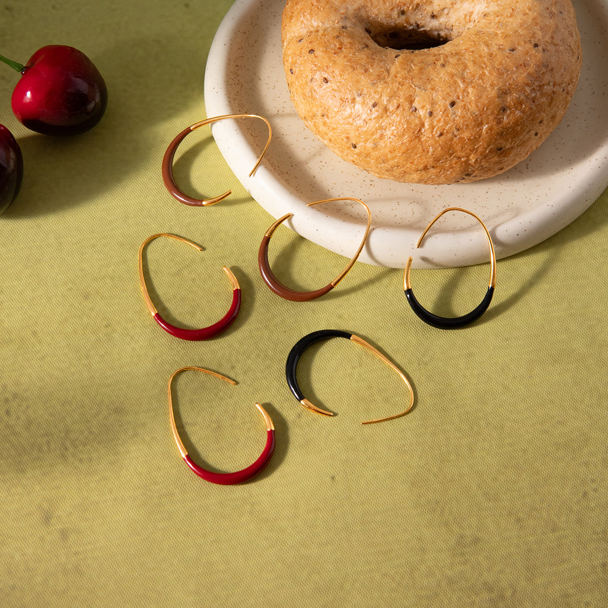 Sienna Two-Tone Tapered Hoops