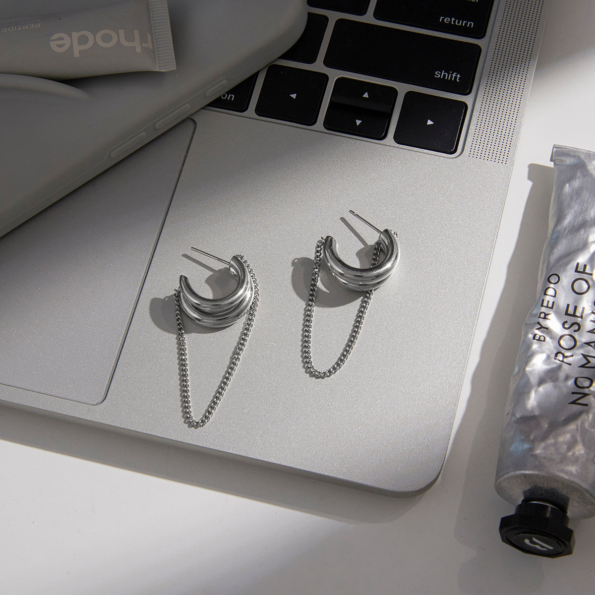 Gold Chain Drop Earrings