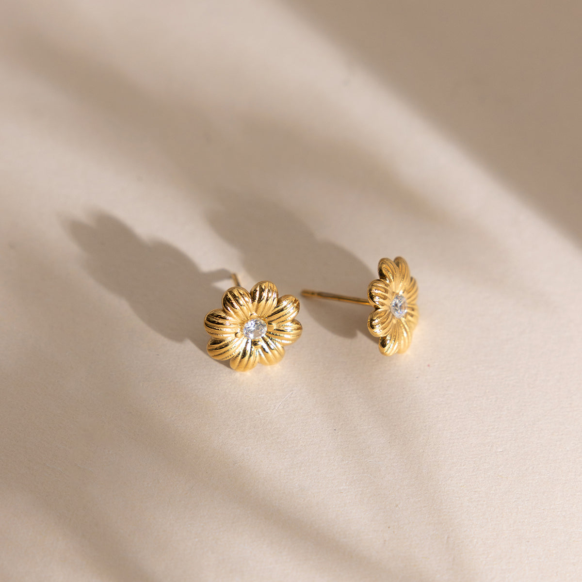 Golden Daisy Sparkle Stud Earrings