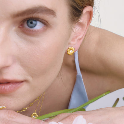 Golden Daisy Sparkle Stud Earrings