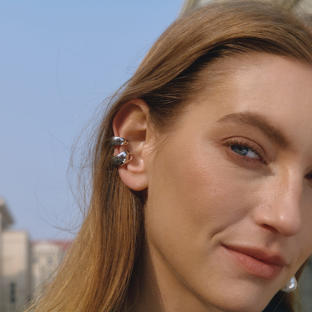 The Argent Liquid Studs