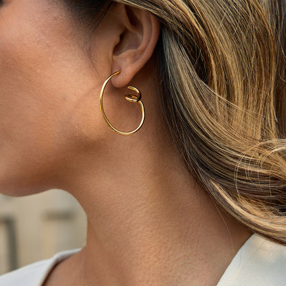 Valyria Crystal Dagger Ear Cuff