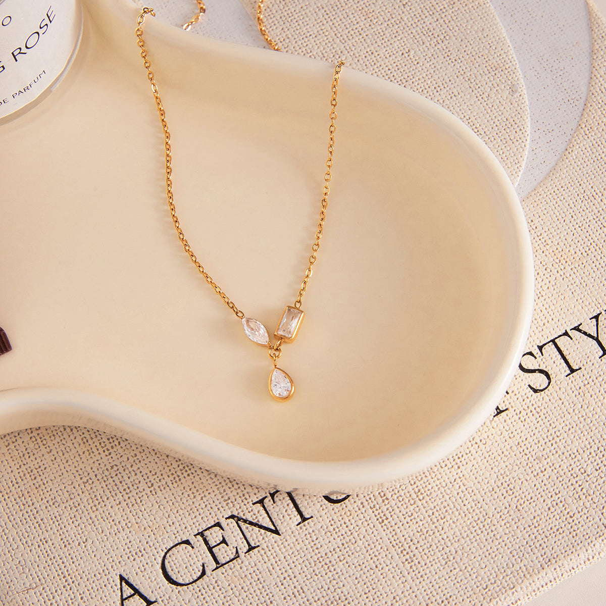 The Fluid Teardrop Necklace