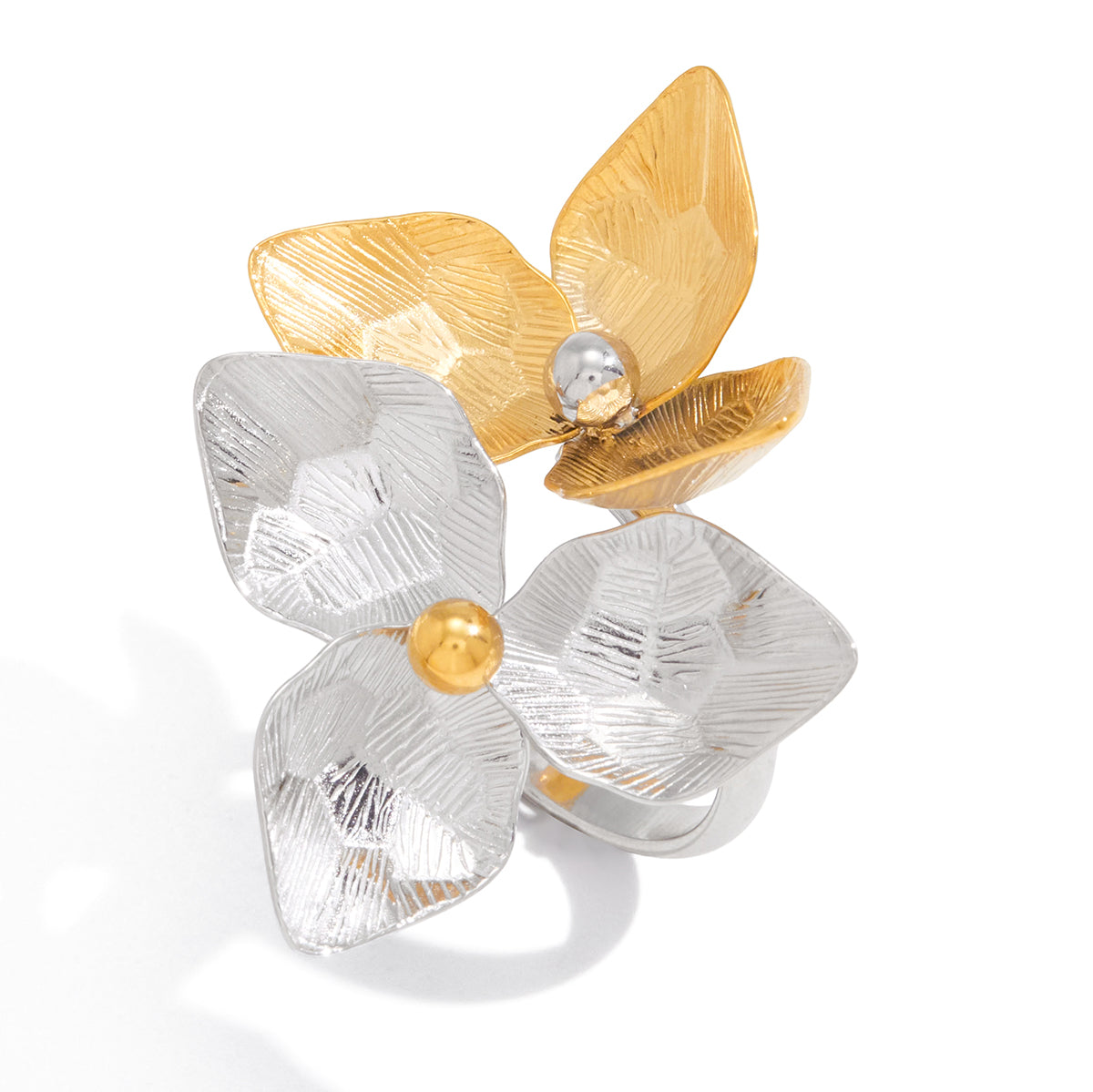 The Gilded Wave Ring
