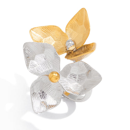 The Gilded Wave Ring
