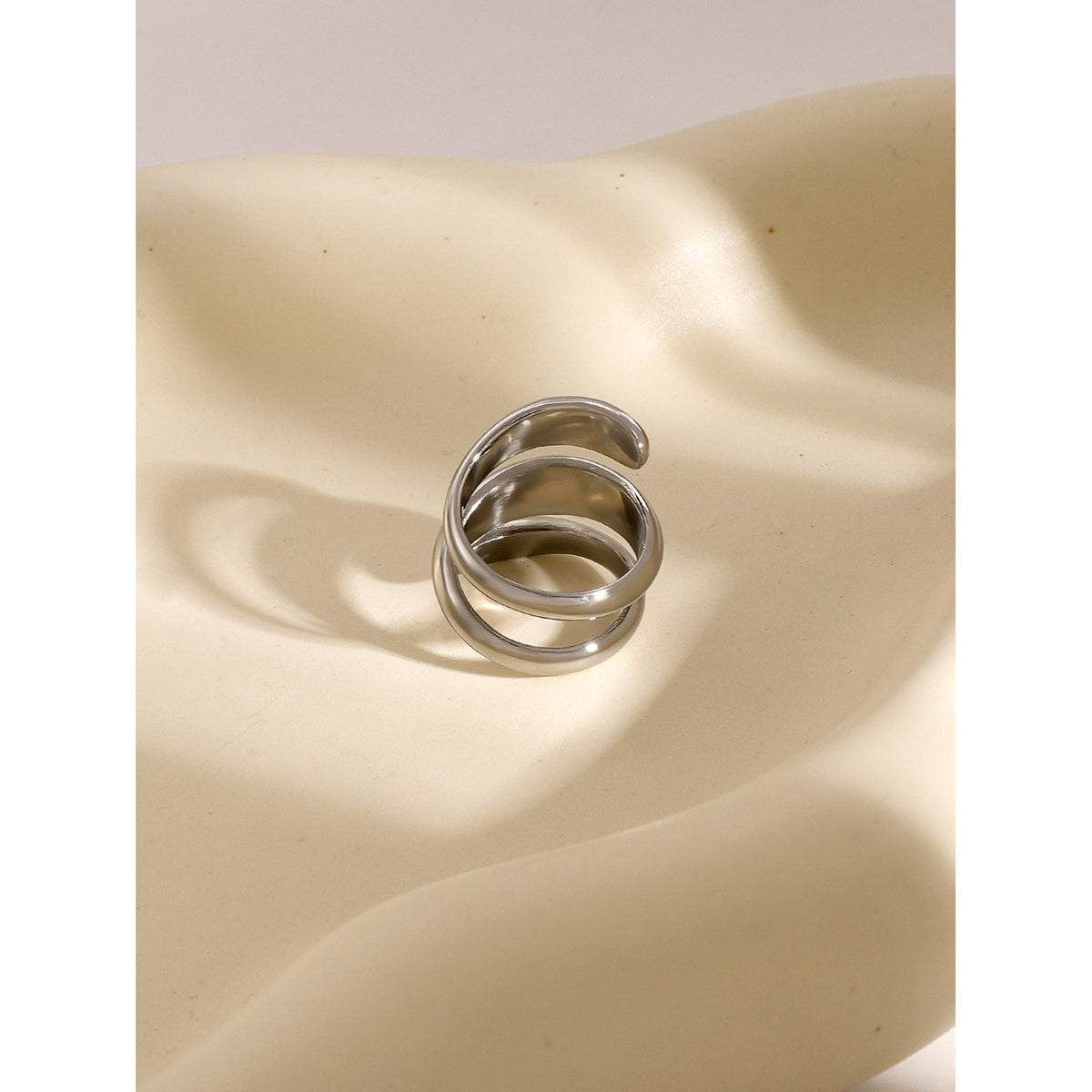 Argentum Fluid Wrap Ring