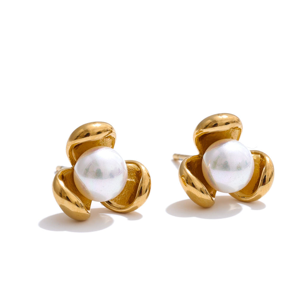 The Fleur Micro-Pearl Studs