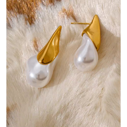 The Liquid Gold Baroque Drops
