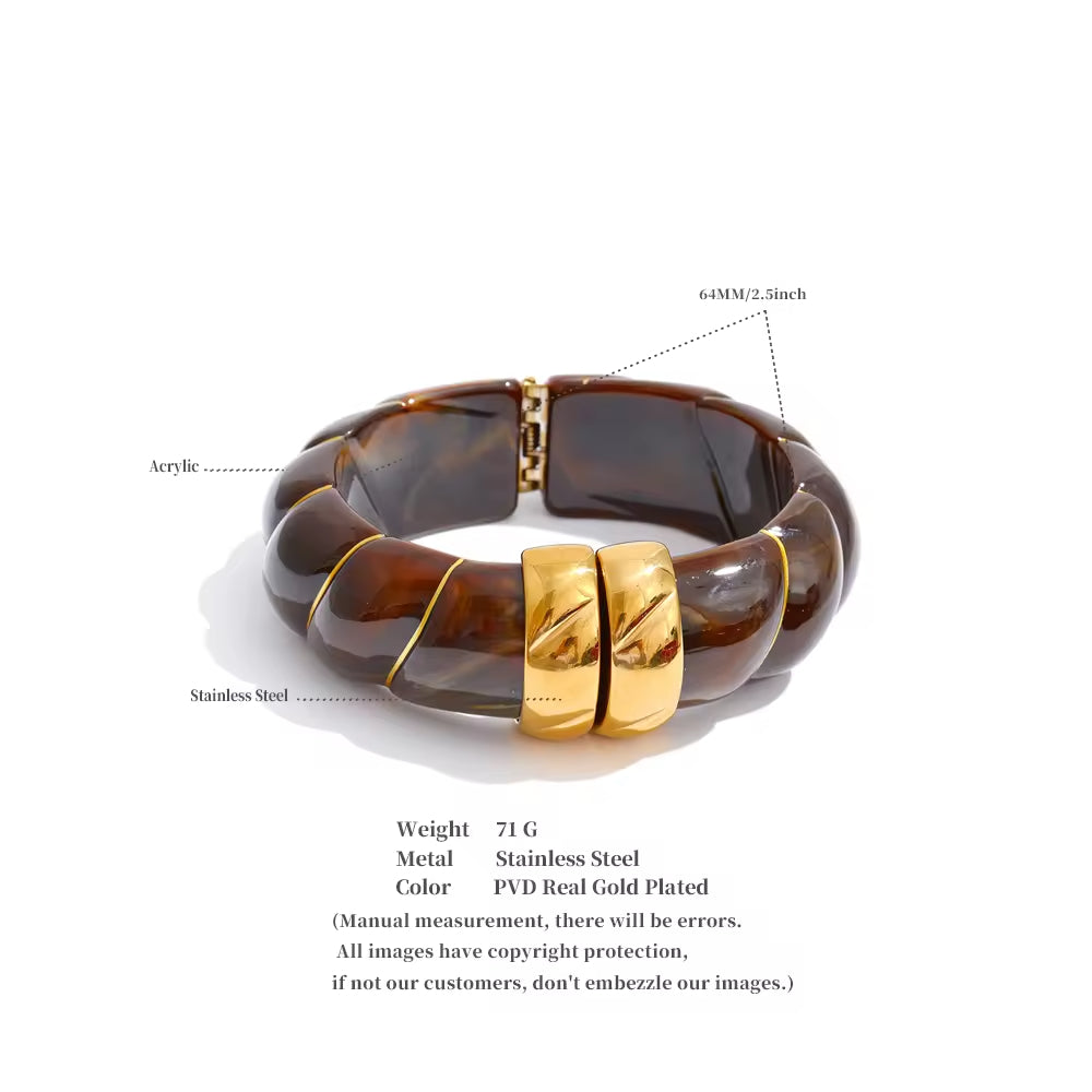 Emerald Glaze Twisted Acrylic Bangle