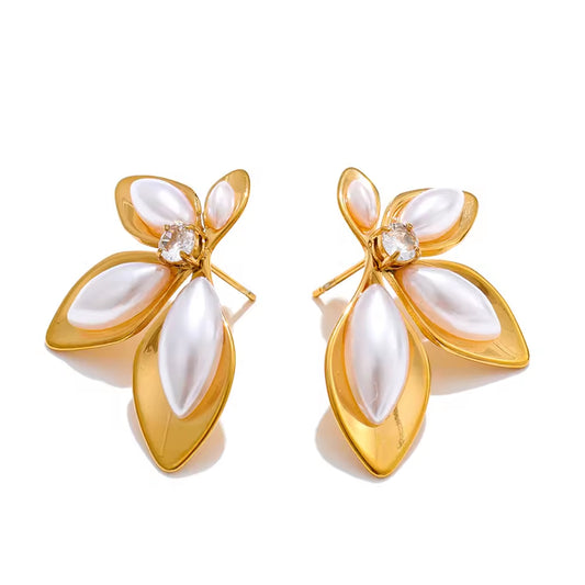 Elowen Floral Pearl Statement Studs