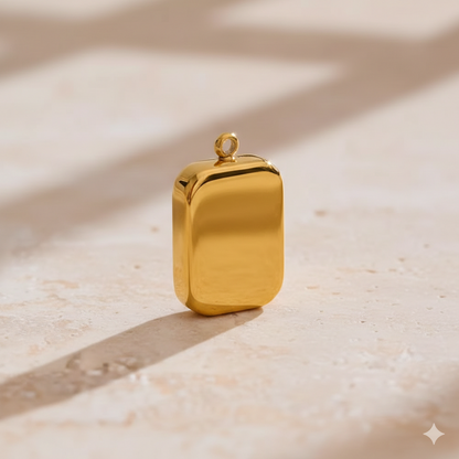 The Elara Rectangular Locket